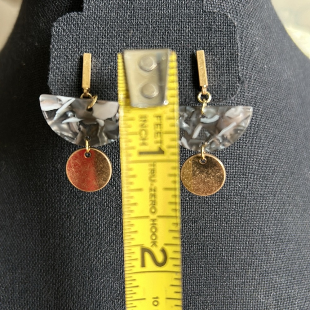 Abalone Look Earrings - Picture 3 of 5